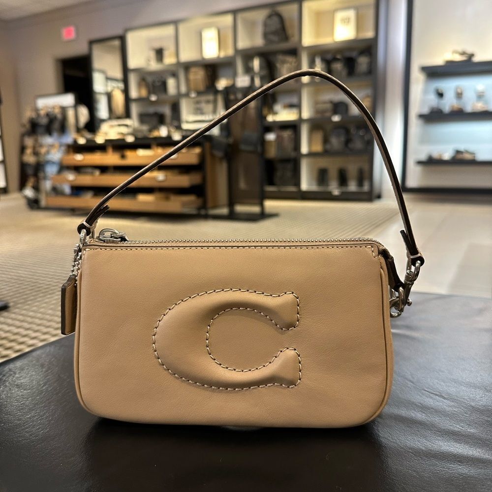 NWT‎ Coach Leather Nolita 19 bag - Picture 2 of 7